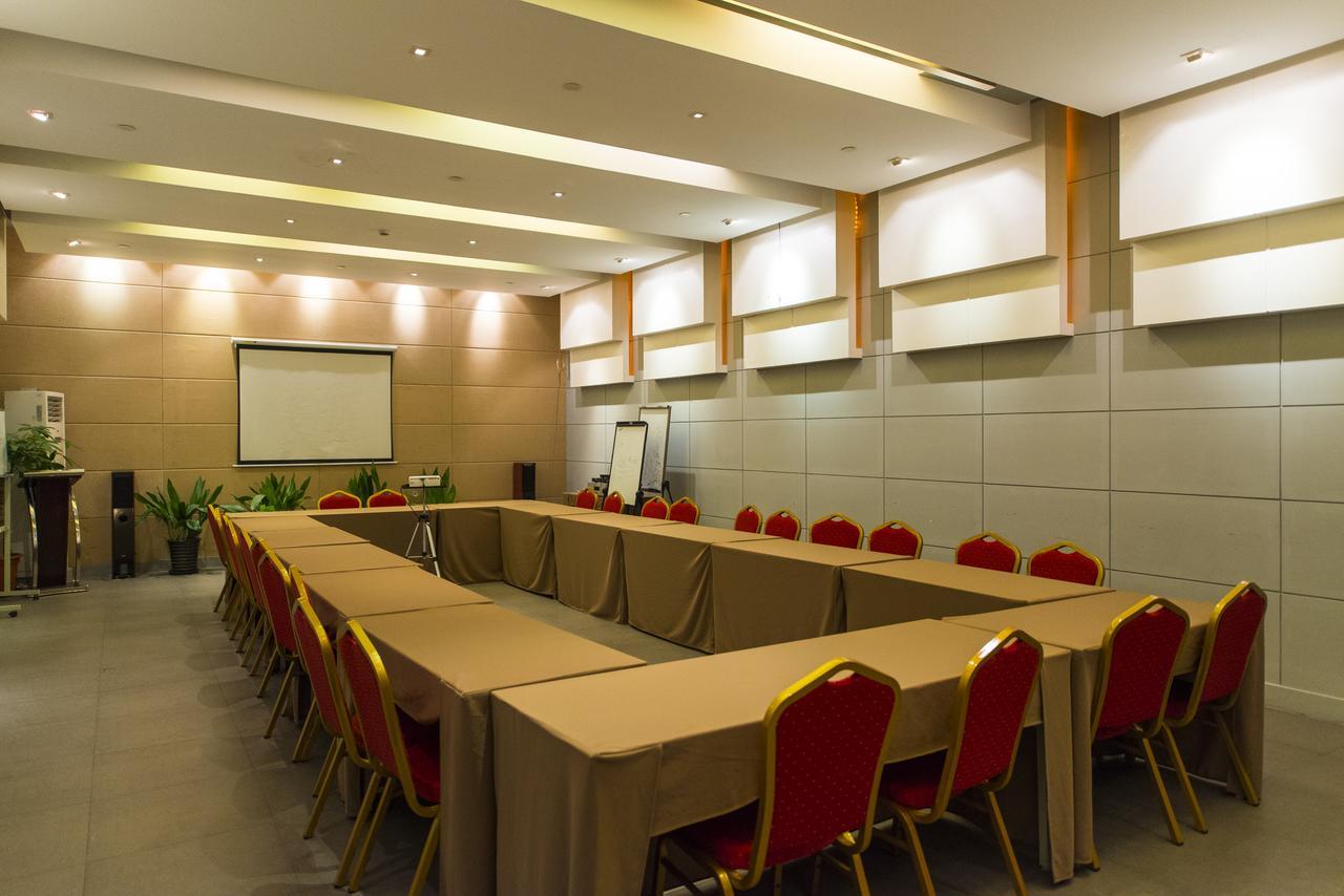 Jinjiang Inn Select Jinan Baotuquan Dış mekan fotoğraf